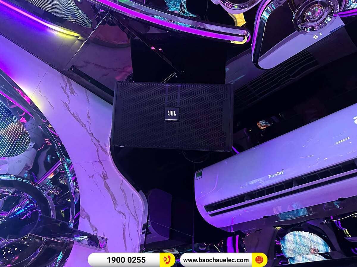 Lắp đặt 6 ph&ograve;ng h&aacute;t kinh doanh JBL hơn 800tr cho qu&aacute;n karaoke Sky tại H&agrave; Nội