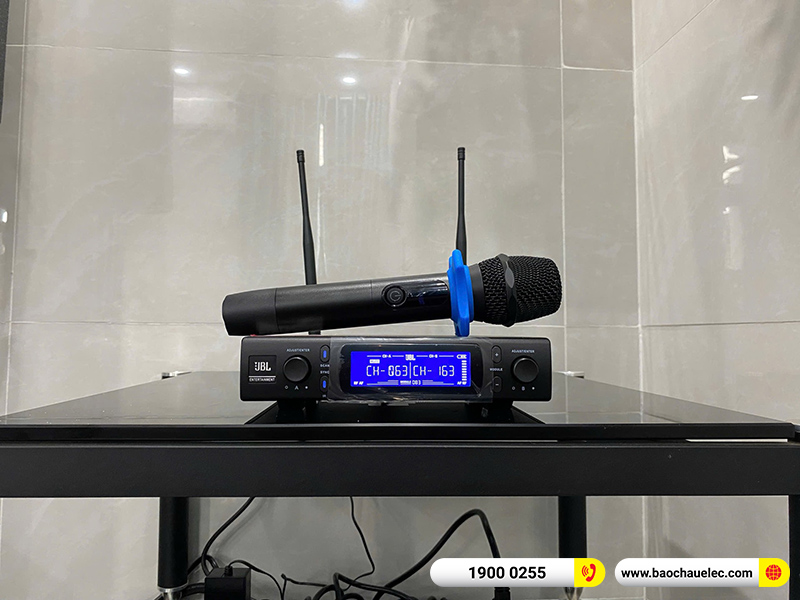 Lắp đặt d&agrave;n karaoke RCF
