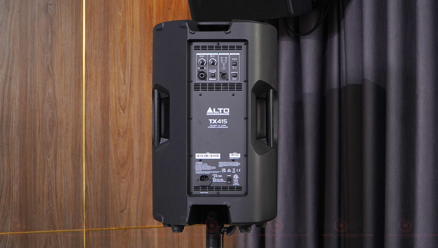 Loa Alto TX415 (Active, Bass 40, C&oacute; Bluetooth)