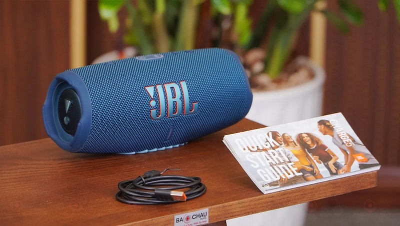 Loa JBL bluetooth Charge 5