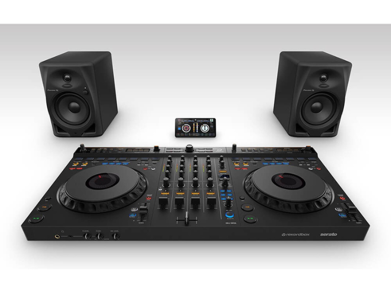 M&aacute;y DJ controller AlphaTheta DDJ-GRV6