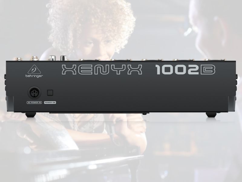 B&agrave;n Mixer Behringer XENYX 1002B