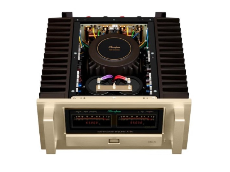 Amply Accuphase A80