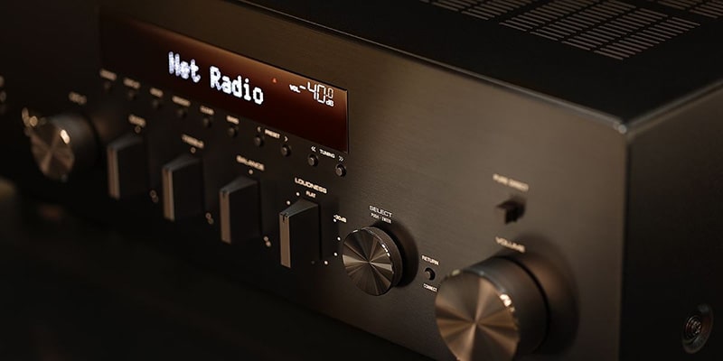 Amply Yamaha R-N600A