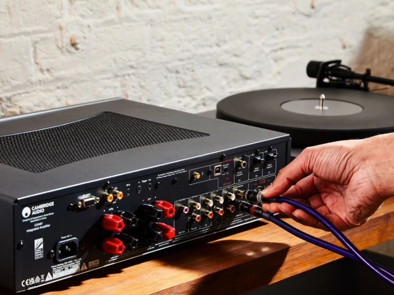 Amply T&iacute;ch Hợp Cambridge Audio CXA81 MKII