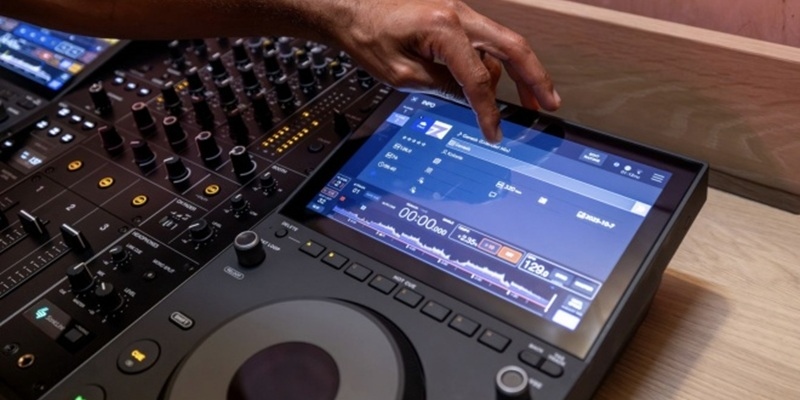 B&agrave;n DJ AlphaTheta CDJ-1500X 