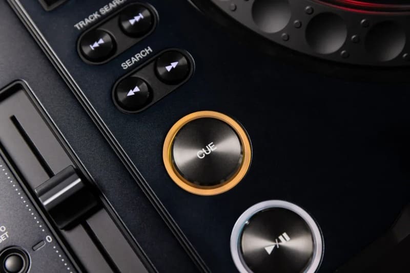 B&agrave;n DJ AlphaTheta CDJ-3000X