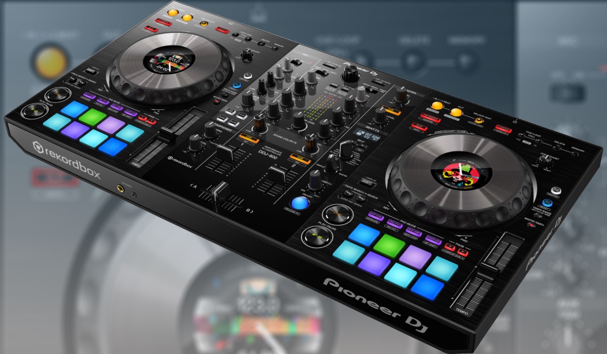 B&agrave;n DJ Pioneer DDJ 800