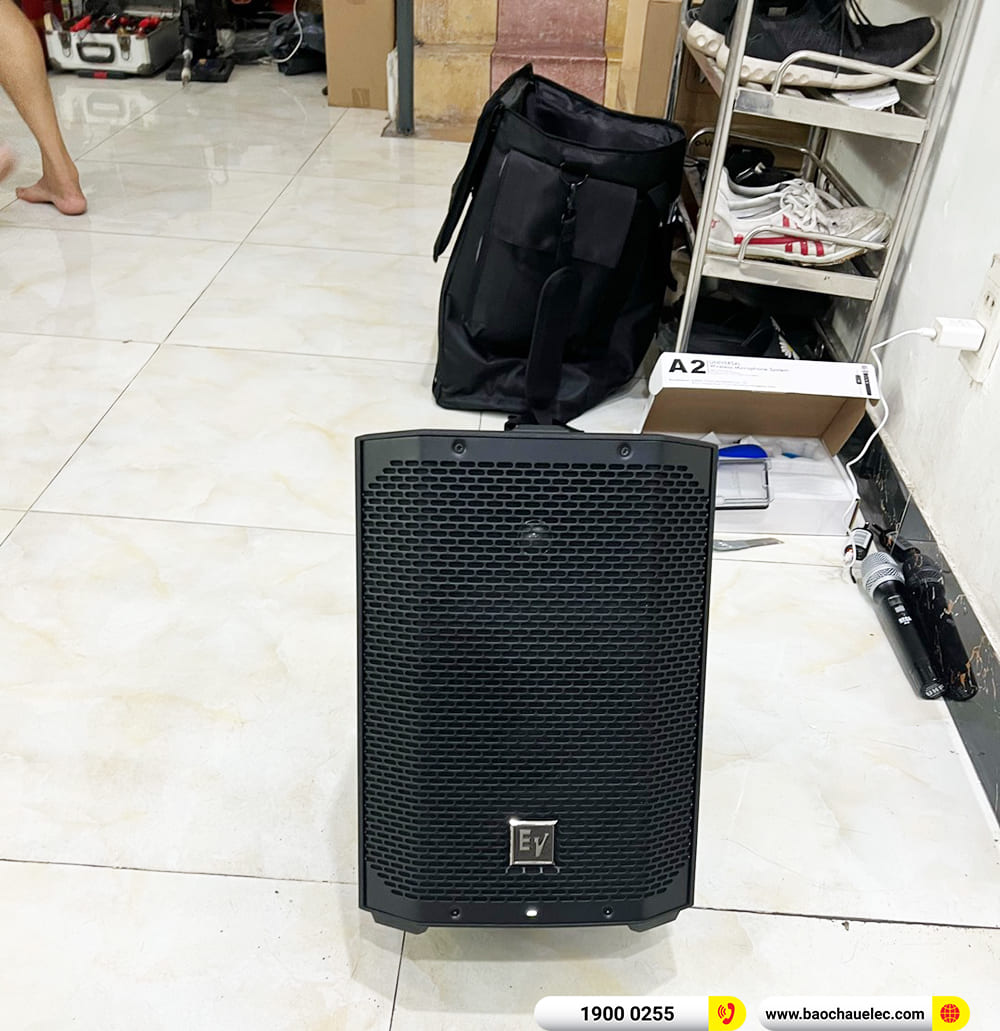 Bàn giao loa Electro Voice Everse 8 cho anh Hòa Phát ở TPHCM