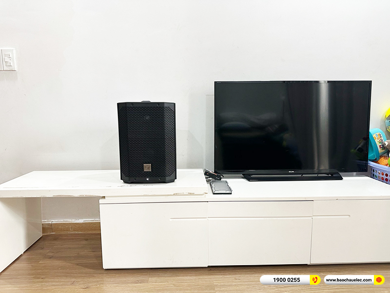 Bàn giao Loa Electro Voice Everse 8, Micro Alpha Works D2 cho cô Yến TPHCM