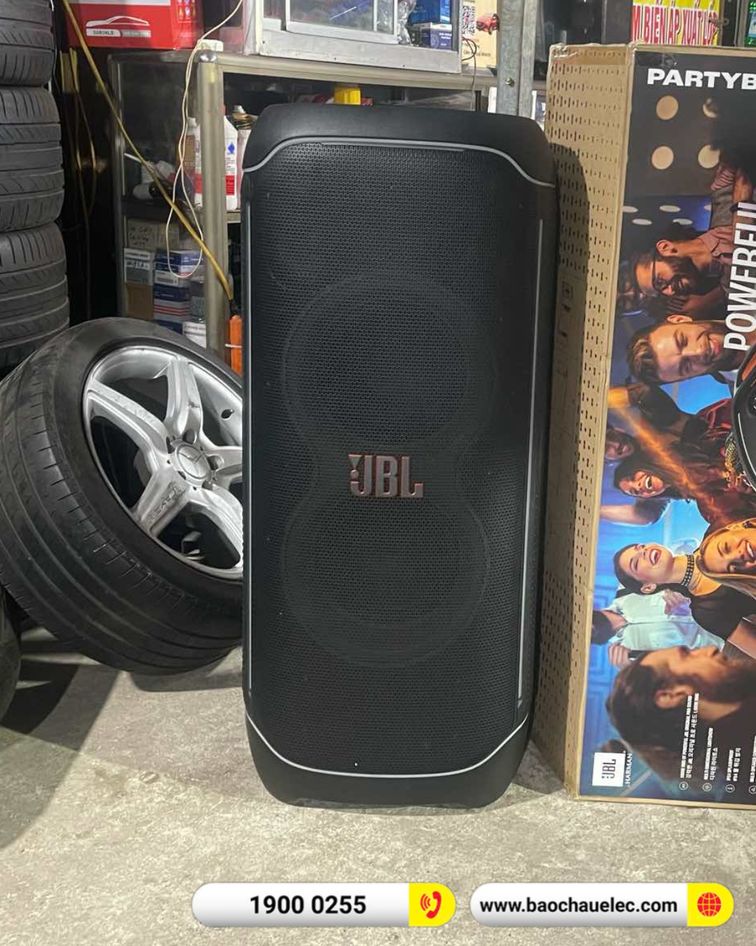 B&agrave;n giao loa JBL Partybox Ultimate, micro Bksound A3 Pro hơn 35tr cho anh Trường tại H&agrave; Nội