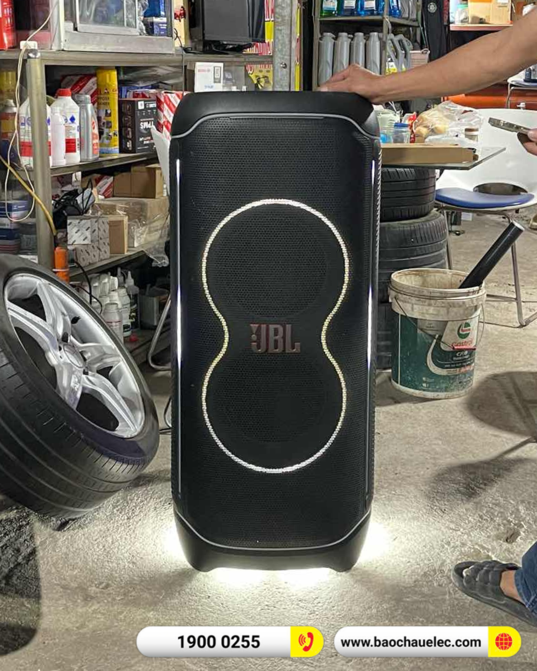 B&agrave;n giao loa JBL Partybox Ultimate, micro Bksound A3 Pro hơn 35tr cho anh Trường tại H&agrave; Nội
