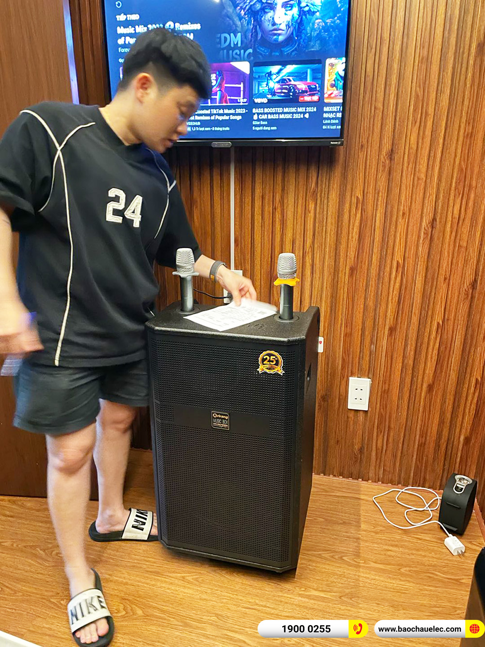 B&agrave;n giao loa k&eacute;o Arirang MK1 New cho chị Đượm ở TPHCM