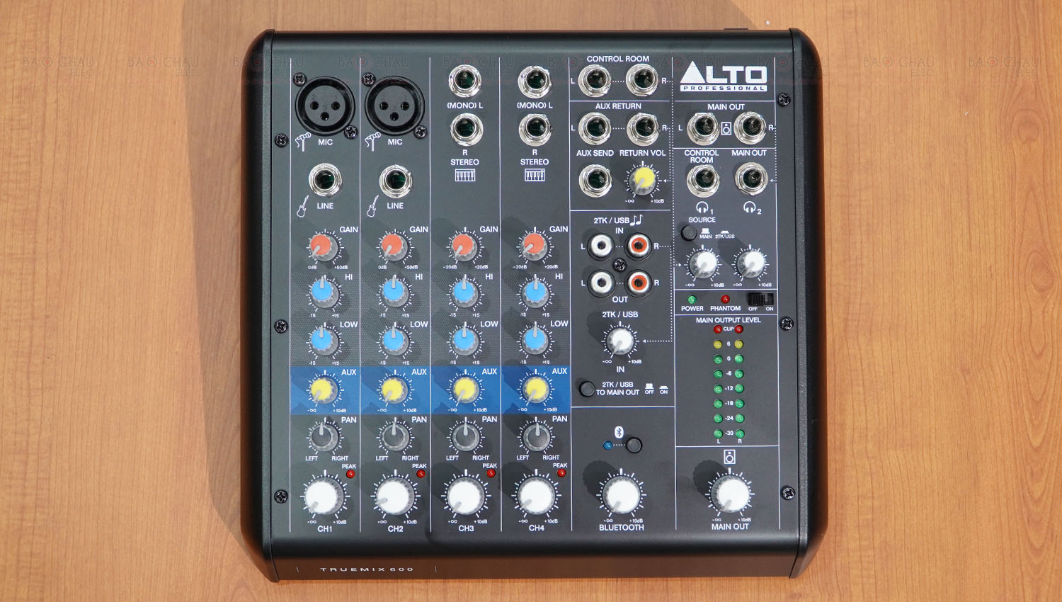 Bàn Mixer Alto TrueMix 600