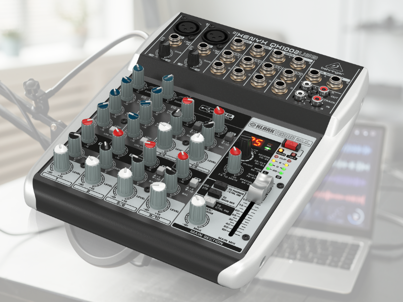 B&agrave;n mixer Behringer Xenyx Q1002USB