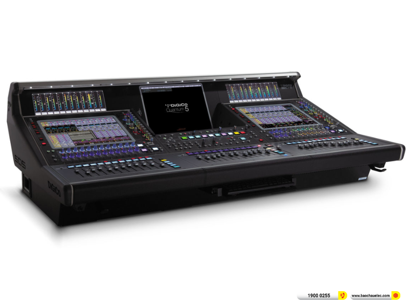 B&agrave;n mixer DiGiCo Quantum 5B