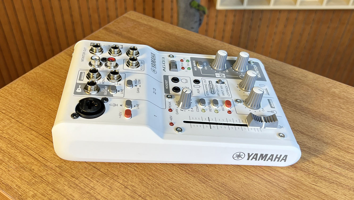 Bàn Mixer Yamaha AG03
