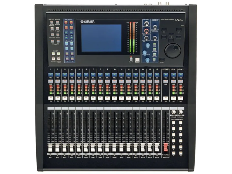 B&agrave;n mixer Yamaha LS9-16
