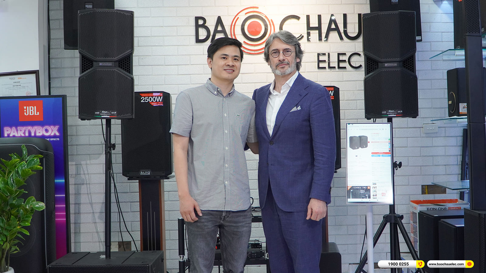 Bảo Châu Elec hân hạnh đón tiếp đại diện hãng Focal sang thăm và làm việc