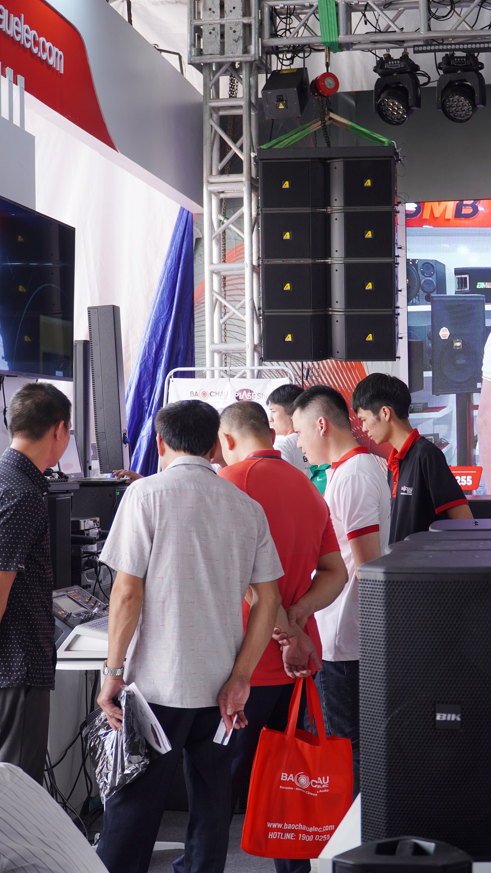 Bảo Ch&acirc;u Elec kết hợp c&ugrave;ng với h&atilde;ng Actpro tham gia triển l&atilde;m Plase Show 2024