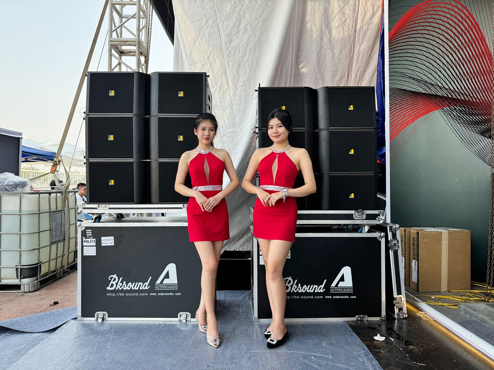 Bảo Ch&acirc;u Elec kết hợp c&ugrave;ng với h&atilde;ng Actpro tham gia triển l&atilde;m Plase Show 2024