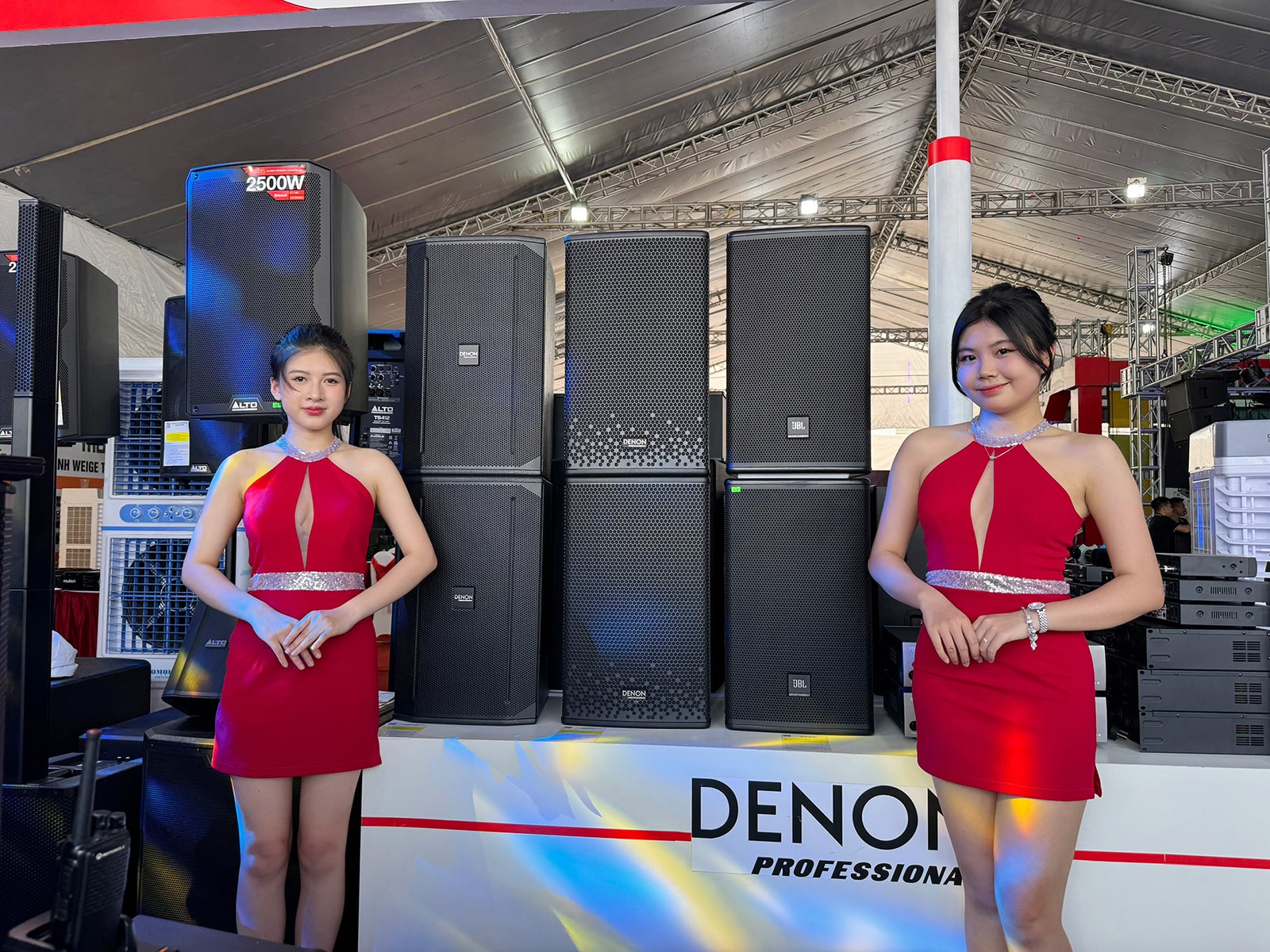 Bảo Ch&acirc;u Elec kết hợp c&ugrave;ng với h&atilde;ng Denon tham gia triển l&atilde;m Plase Show 2024