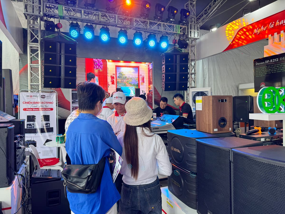 Bảo Châu Elec kết hợp cùng với hãng BIK Nhật tham gia triển lãm Plase Show 2024