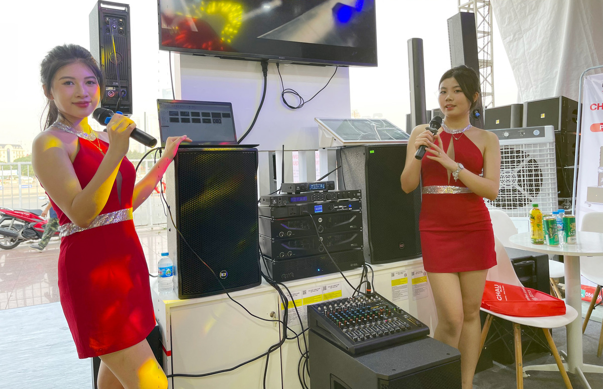 Bảo Ch&acirc;u Elec kết hợp c&ugrave;ng với h&atilde;ng RCF tham gia triển l&atilde;m Plase Show 2024