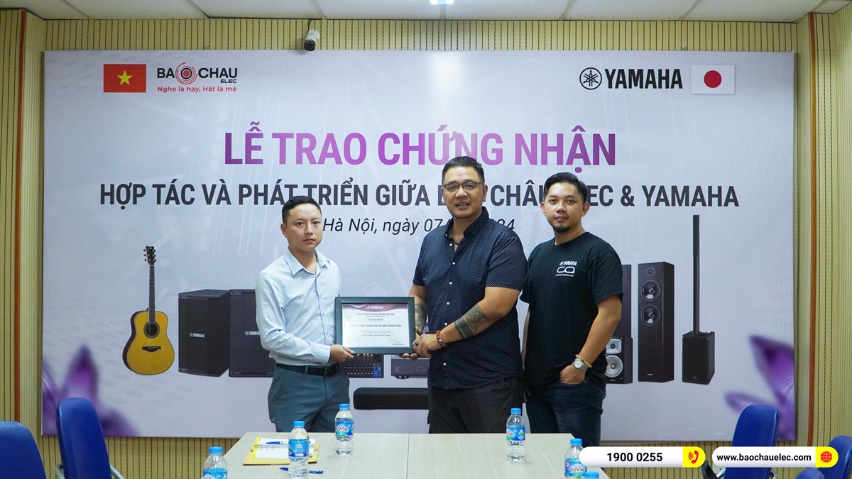 Bảo Ch&acirc;u Elec nhận giấy chứng nhận hợp t&aacute;c v&agrave; ph&aacute;t triển của Yamaha