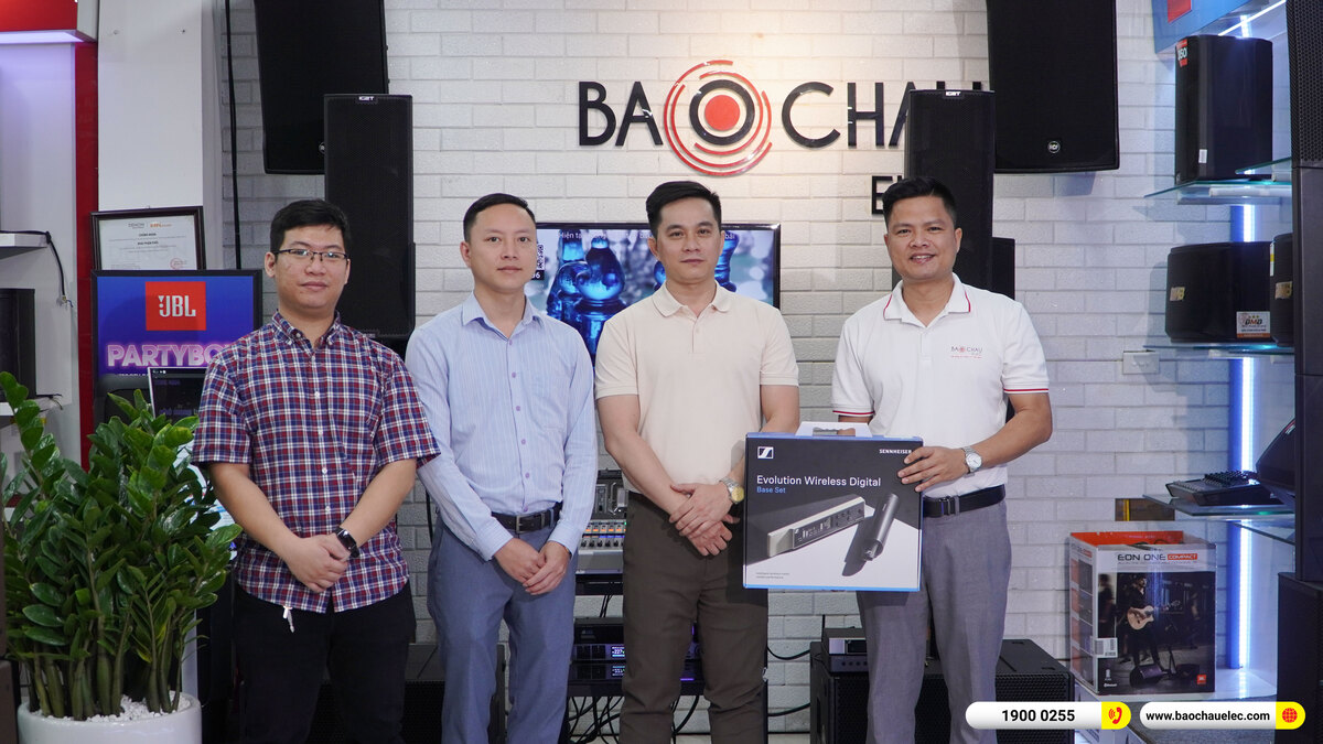 Bảo Châu Elec tiếp đón đại diện Sennheiser sang thăm và làm việc