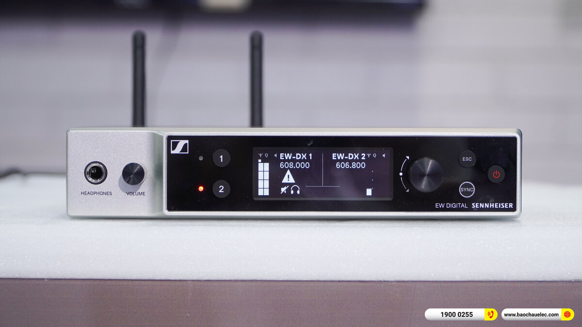 Bảo Châu Elec tiếp đón đại diện Sennheiser sang thăm và làm việc