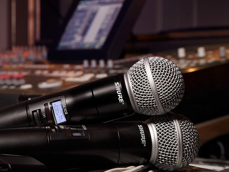 Bộ ph&aacute;t cầm tay với đầu Micro Shure ULXD2/SM58
