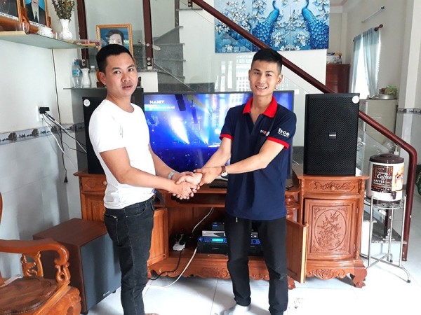 Bộ dàn karaoke cao cấp của gia đình anh Quý tại Biên Hoà