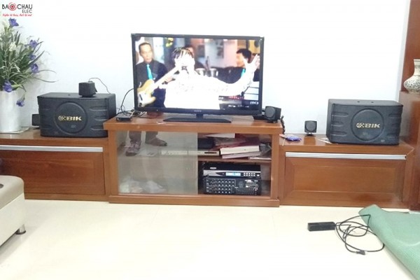 Dàn karaoke gia đình chị Hiền tại Thanh Trì, Hà Nội (BIK S668, 303E Classic, BCE U900 Plus)