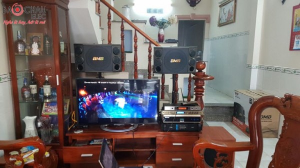 Dàn karaoke gia đình nhà anh Quang tại Thủ Đức