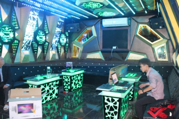 Lắp đặt 5 phòng hát karaoke cho quán ô lala tại Lạng Sơn