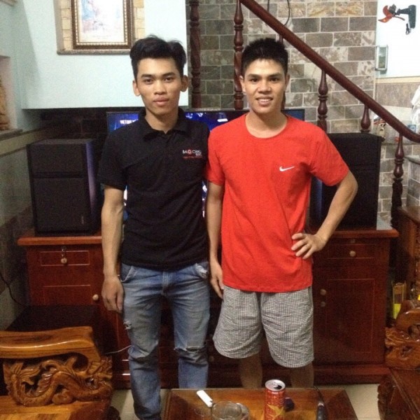 Lắp đặt dàn karaoke cho gia đình Anh Phong