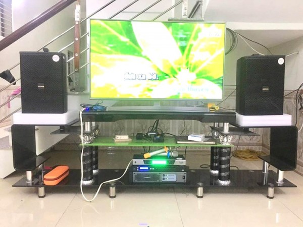 Bộ dàn karaoke Domus của gia đình anh Sáng ở Bắc Giang (Domus 6100, SAE PKM 6.5, Listensound FX -9MK, BCE UGX12)