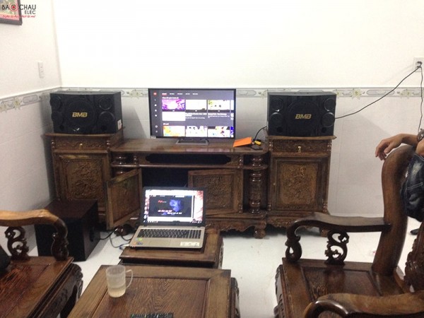 Bộ dàn karaoke BMB của gia đình anh Tạo ở Bình Dương ( BMB 310SE, NS-SW100, Famous 3206, KX 180, BCE UGX12)