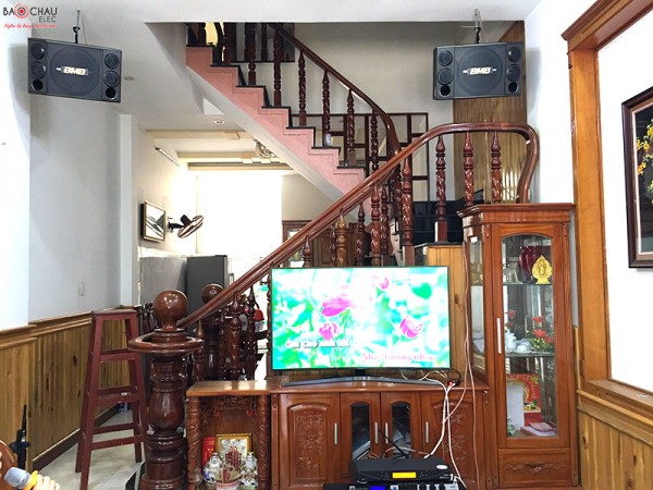 Bộ dàn karaoke BMB cực hay của gia đình anh Toàn ở Biên Hoà ( BMB 2000C, BJ-W66 Plus, Famous 7406, KX 180, UGX12 Plus)