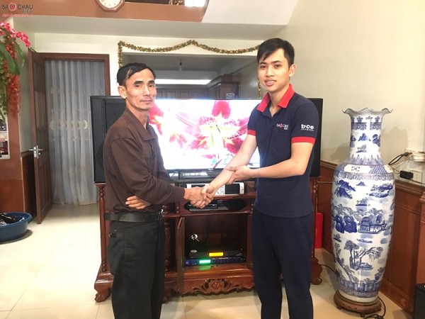Dàn karaoke BMB của gia đình chú Khương ở Vĩnh Phúc ( BMB 2012C, BJ-W66 Plus, Famous 7406, BF K7, UGX12 Plus)