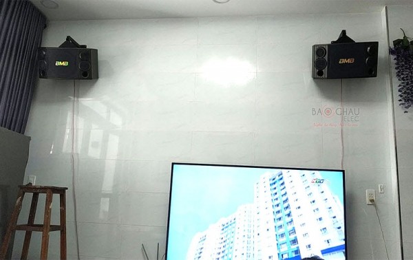 Bộ dàn karaoke BMB của gia đình chú Đạt ở Quận 6, HCM ( BMB 880C, DSP 9000, SAE CT6000) 