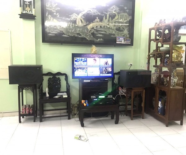 Bộ dàn karaoke JBL của gia đình anh Tú ở Đông Anh, Hà Nội ( JBL Mk12, SAE CT6000, BCE UGX12 , FX 9MK)