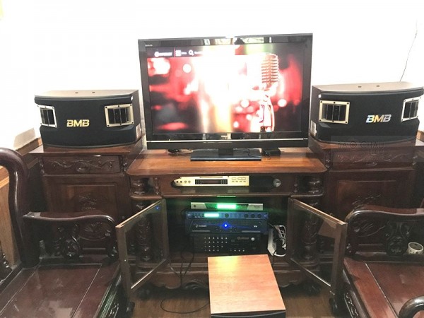 Dàn karaoke BMB của gia đình anh Tuyến ở Long Biên, Hà Nội ( BMB 450SE, Jamo J10, T3, K6, UGX12 )