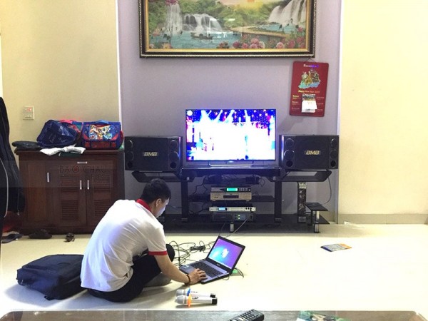 Dàn karaoke BMB gia đình anh Oanh ở Cổ Mễ, Bắc Ninh ( BMB 2000C, SAE PKM 8.5, DSP 9000, U900 Plus New )