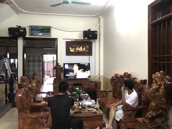 Dàn karaoke JBL của gia đình anh Tuấn ở Hưng Yên ( KES 6120, SPL120, KX 180, JBL X8, Plus 4TB, UGX12)