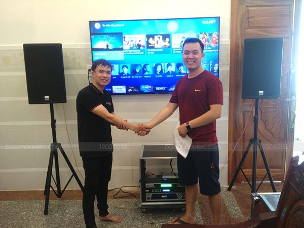 Bộ dàn karaoke Alto của gia đình khách hàng ở Hóc Môn (AT2000, MP2500, AK600, UGX12, Hanet 2TB)