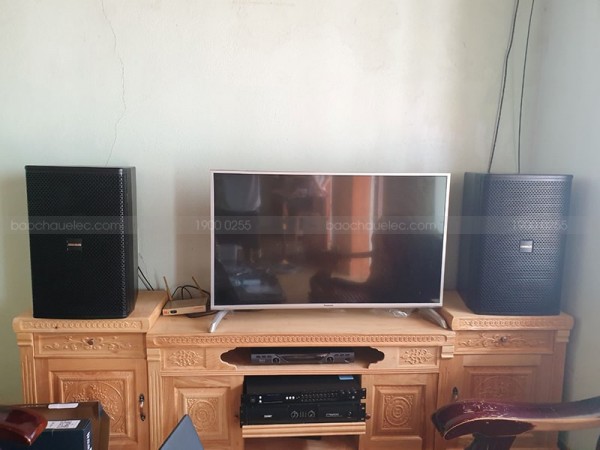 Bộ dàn karaoke Domus của gia đình anh Dũng ở Hoằng Hoá, Thanh Hoá ( Domus DP 6120, SAE CT6000)