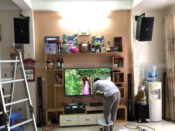 Bộ dàn karaoke JBL của gia đình anh Chương ở Tân Mai (JBL KP4010, JBL KX180, SAE Ct6000, BCE UGX12)