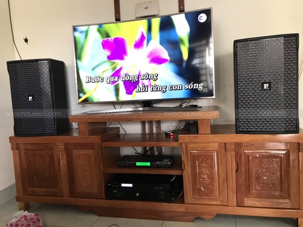 Bộ dàn karaoke LDH của gia đình anh Khánh ở Hóc Môn (Loa LDH, đẩy LDH 800, Vang X5 plus, mic U900 PlusX)